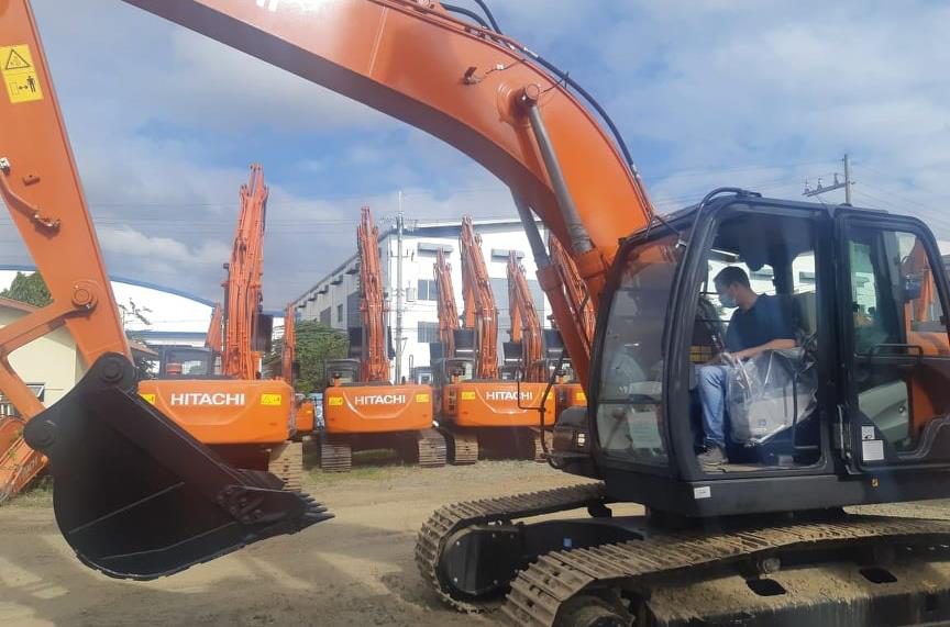 Heavy equipment in the group fleet